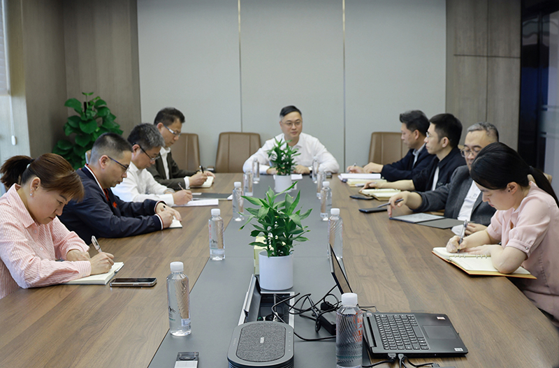 冶金物資召開黨委(擴(kuò)大)會(huì)議部署開展深入貫徹中央八項(xiàng)規(guī)定精神學(xué)習(xí)教育